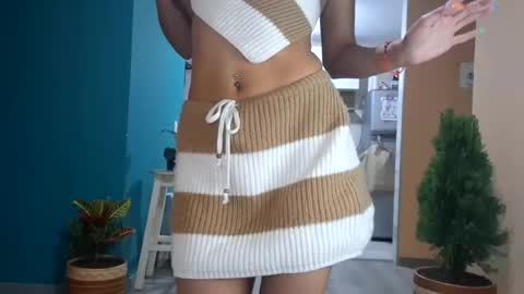 leyla  online show from 01/19/25, 05:58