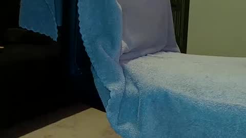 Thomas online show from 01/20/25, 04:54