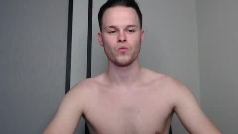 Snapshot of tomy_fleck chatting on 02/23/25, 02:04 tomy_fleck online show from 02/23/25, 02:04