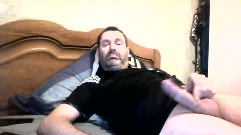 Snapshot of tonio358965 chatting on 12/29/24, 07:43 tonio358965 online show from 12/29/24, 07:43
