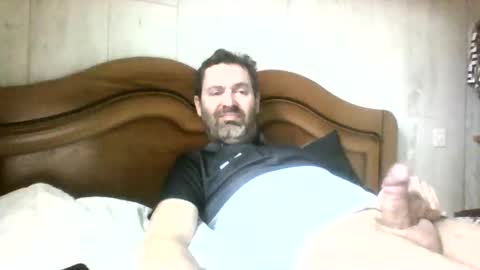 Snapshot of tonio358965 chatting on 02/13/25, 12:32 tonio358965 online show from 02/13/25, 12:32