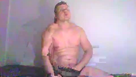 Snapshot of tonny54880 chatting on 01/06/25, 06:31 tonny54880 online show from 01/06/25, 06:31