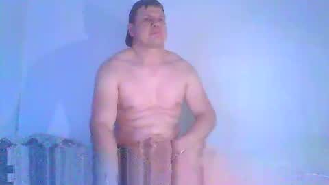 Snapshot of tonny54880 chatting on 01/17/25, 07:19 tonny54880 online show from 01/17/25, 07:19