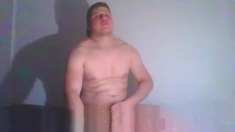 Snapshot of tonny54880 chatting on 02/06/25, 08:02 tonny54880 online show from 02/06/25, 08:02