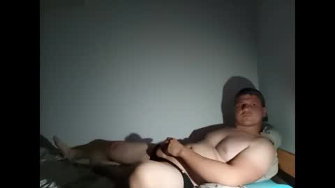 Snapshot of tonny54880 chatting on 09/19/25, 06:41 tonny54880 online show from 09/19/25, 06:41