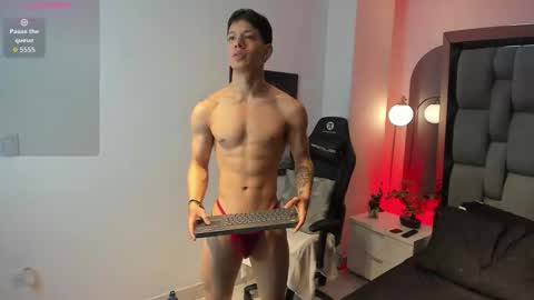 tony_petrov online show from 11/08/25, 08:36