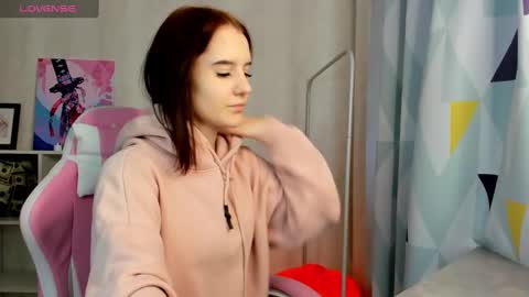 Snapshot of tonya_gray chatting on 12/27/24, 06:14 tonya_gray online show from 12/27/24, 06:14