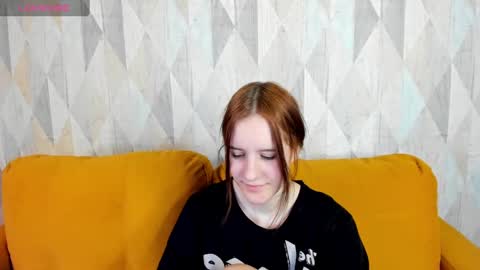 Snapshot of tonya_gray chatting on 02/19/25, 04:55 tonya_gray online show from 02/19/25, 04:55