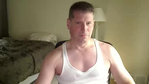 Snapshot of tonybaloney01 chatting on 10/23/25, 04:50 tonybaloney01 online show from 10/23/25, 04:50