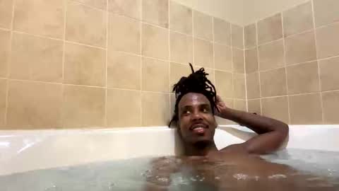 toochillcouple420 online show from 11/07/25, 04:34