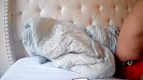 toomuchsmoke online show from 11/02/25, 12:40