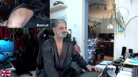 Snapshot of topalphaboss chatting on 11/04/25, 07:13 topalphaboss online show from 11/04/25, 07:13