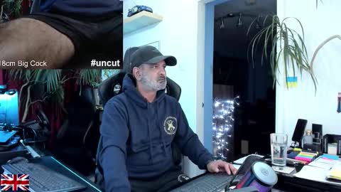 Snapshot of topalphaboss chatting on 11/06/25, 02:56 topalphaboss online show from 11/06/25, 02:56