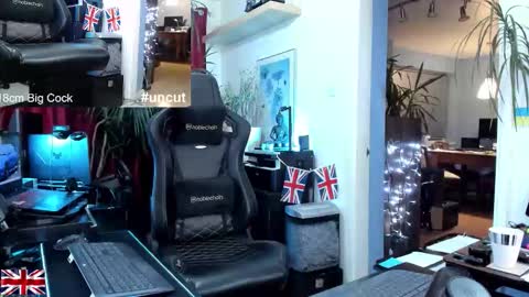 Snapshot of topalphaboss chatting on 11/06/25, 05:36 topalphaboss online show from 11/06/25, 05:36