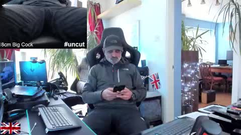 Snapshot of topalphaboss chatting on 11/11/25, 01:00 topalphaboss online show from 11/11/25, 01:00