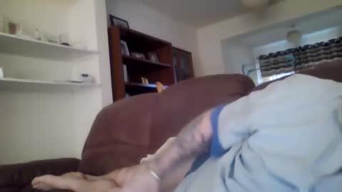 topfoxs30 online show from 02/28/25, 02:42