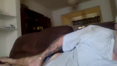 topfoxs30 online show from 10/10/25, 12:59