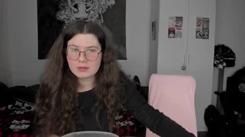 your personal gothic girl check it    online show from 01/08/25, 09:12