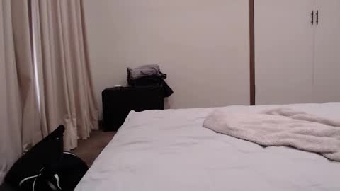 Milly online show from 10/20/25, 12:11