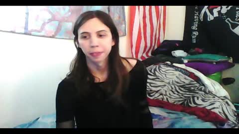 Snapshot of totalfuckingadorable chatting on 12/28/24, 04:41 Luna online show from 12/28/24, 04:41