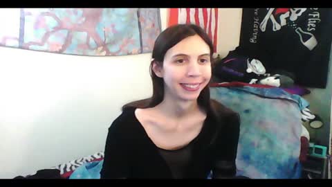 Snapshot of totalfuckingadorable chatting on 01/15/25, 09:41 Luna online show from 01/15/25, 09:41