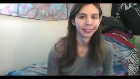 Snapshot of totalfuckingadorable chatting on 01/21/25, 02:54 Luna online show from 01/21/25, 02:54