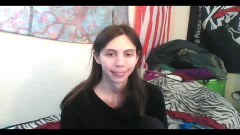 Snapshot of totalfuckingadorable chatting on 02/02/25, 06:48 Luna online show from 02/02/25, 06:48