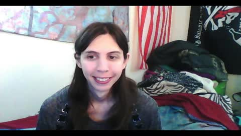 Snapshot of totalfuckingadorable chatting on 02/03/25, 02:58 Luna online show from 02/03/25, 02:58
