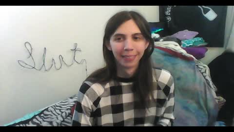 Luna online show from 11/22/25, 01:48