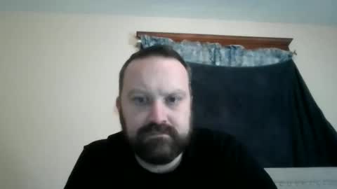 Snapshot of totalpackage2089 chatting on 01/05/25, 05:20 Big Daddy Balls online show from 01/05/25, 05:20