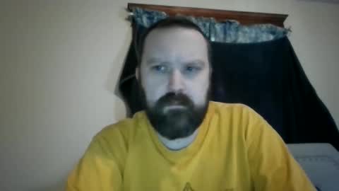 Snapshot of totalpackage2089 chatting on 01/26/25, 05:13 Big Daddy Balls online show from 01/26/25, 05:13