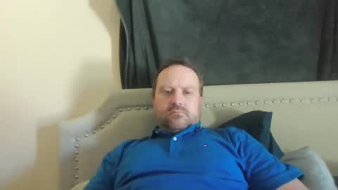 Snapshot of totalpackage2089 chatting on 09/28/25, 04:23 Big Daddy Balls online show from 09/28/25, 04:23