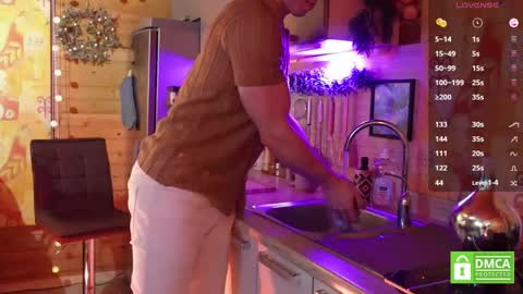 Snapshot of touch_of_eros chatting on 02/02/25, 03:49 Paul online show from 02/02/25, 03:49