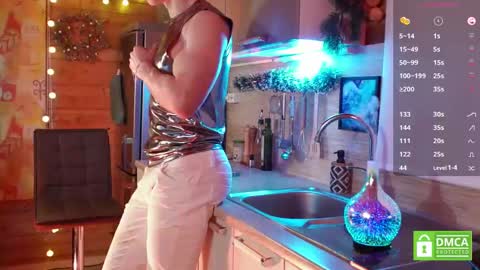 Snapshot of touch_of_eros chatting on 02/21/25, 04:07 Paul online show from 02/21/25, 04:07