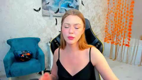 Snapshot of touch_the_heart chatting on 10/27/25, 03:43 Touch The Heart online show from 10/27/25, 03:43