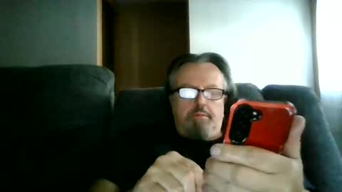 Snapshot of touchit9923 chatting on 09/30/25, 12:54 jim online show from 09/30/25, 12:54