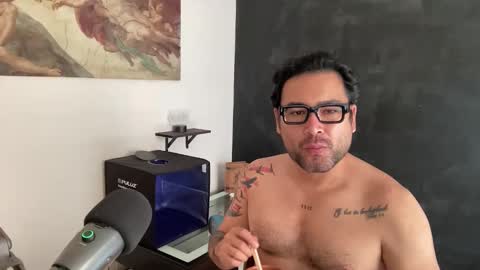 The Sexologist Man online show from 11/23/25, 06:08