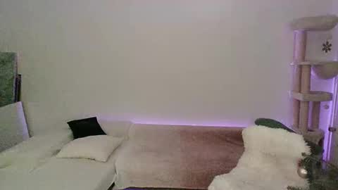 Patrizia online show from 12/31/24, 03:45