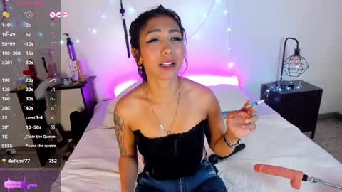 tracy online show from 10/25/25, 03:18