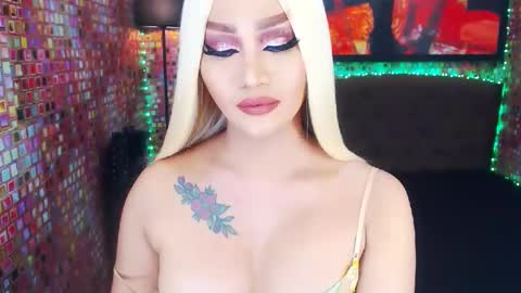 KYLIE BELLA  TS online show from 02/10/25, 05:58