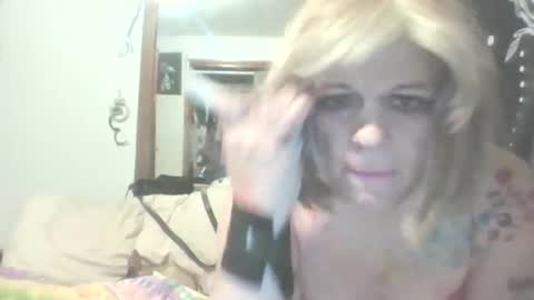 traphouseslutbunny4fun online show from 01/07/25, 04:39