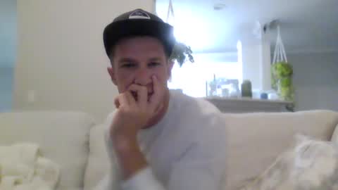 Snapshot of trash_man1989 chatting on 01/03/25, 11:33 trash_man1989 online show from 01/03/25, 11:33