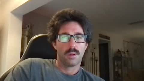 Snapshot of traviskenn chatting on 10/06/25, 12:02 TravisKenn online show from 10/06/25, 12:02