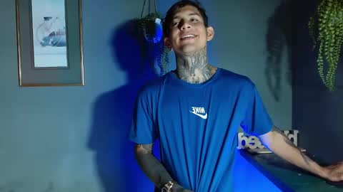 TRAV - INDEPENDENT MODEL online show from 10/17/25, 01:53