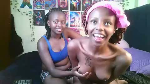 Snapshot of trazic_ chatting on 11/11/25, 02:28 trazic_ online show from 11/11/25, 02:28