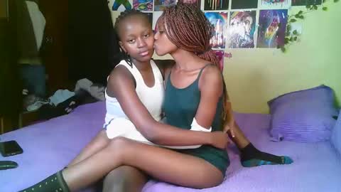 Snapshot of trazic_ chatting on 11/17/25, 07:25 trazic_ online show from 11/17/25, 07:25