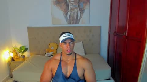 Snapshot of trevor_vinc chatting on 09/25/25, 12:31 trevor online show from 09/25/25, 12:31