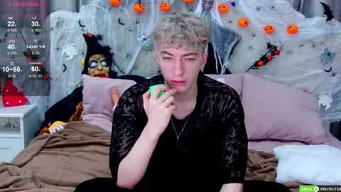 TrevorBenson online show from 10/25/25, 04:20