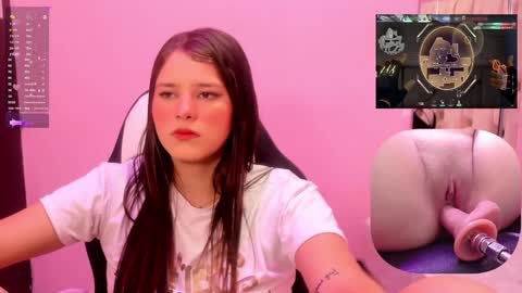 Snapshot of trianna__ chatting on 01/25/25, 02:58 Trianna online show from 01/25/25, 02:58