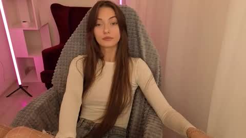 Emma  online show from 11/26/25, 05:19